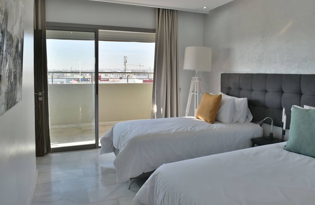 Suites Hotel Le Yacht