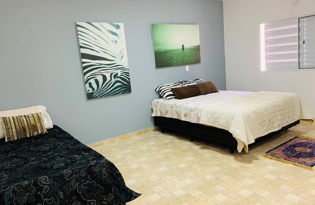 Suites Seasonal Rental Guarujá comfortable suites located on the best beach!