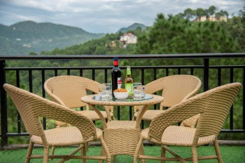 Summer Pine Kasauli
