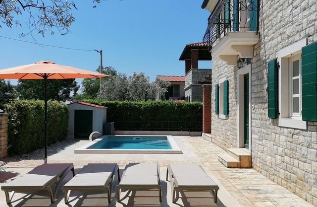 Summer Villa with pool