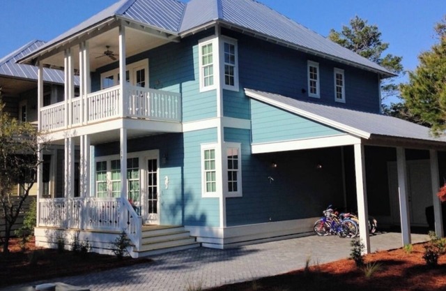 Summer Weeks Available- 2 Primary Suites- Close to the Beach