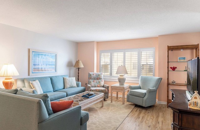 Summer Winds B-236, Oceanfront - 2BR 2BA - Atlantic Beach