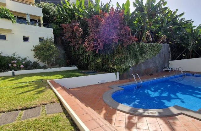 Sunny Arco Retreat