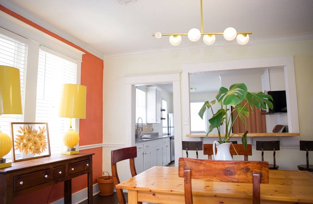 Sunny Midtown Home in Memphis, TN