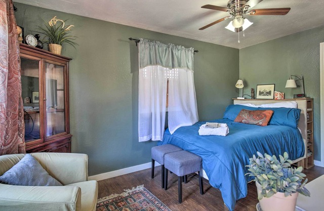 Sunny Mission Hills Apt w/ Patio: 1 Mi to Old Town