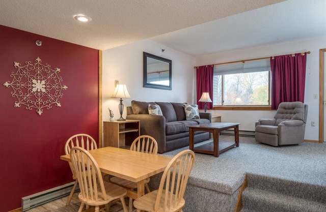 Sunrise A-131 | 1 Bed, 1 Bath