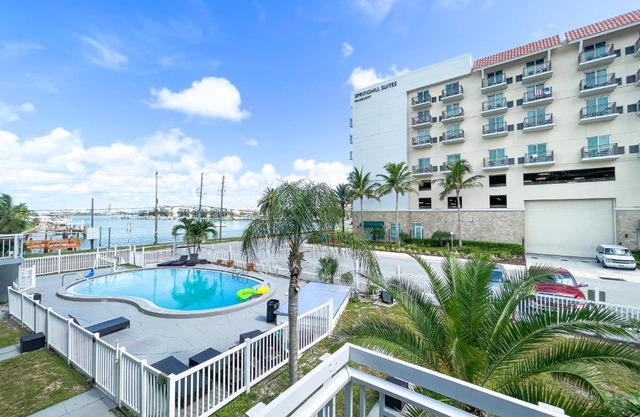 Sunrise Resort Motel South
