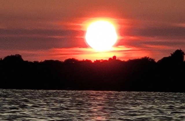 SUNSETS TO DIE FOR