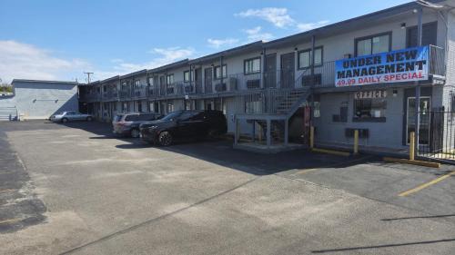 Super 7 Inn By OYO San Antonio NW Medical Center
