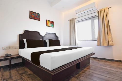 Super Townhouse Central Bazar Road Ramdaspeth