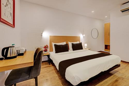 Super Townhouse Ramamurthy Nagar Formerly Navya International