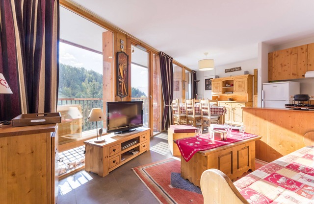 Superb Apartment 4-6 Pers, Full South, Ski, Balcony overlooking the slopes
