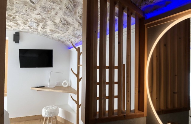 Superbe Duplex Rénové vue lac à 10min D'aix les Bains, Coeur de Massif ds Bauges