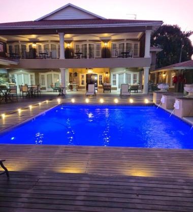 Superior Room facing Sea and Pool