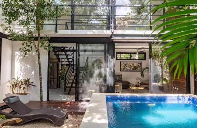 Supreme Jungle Holiday Home