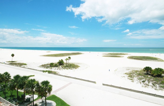 Surf Beach Treasure Island Resort