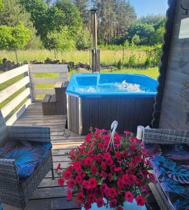 Szary Domek 2 jacuzzi sauna kominek klimatyzacja jezioro basen
