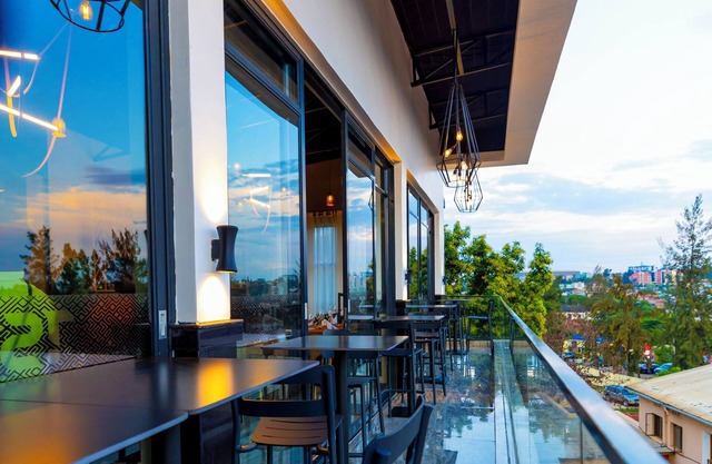 T-Stone Apartment Hotel
