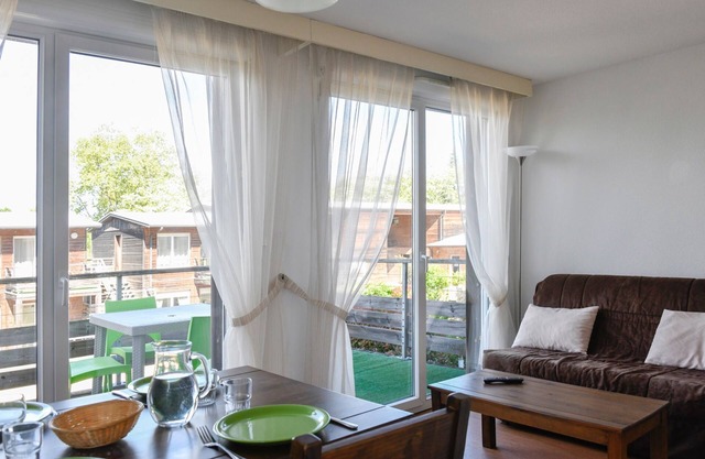 T2 de charme avec terrasse privée | Piscine