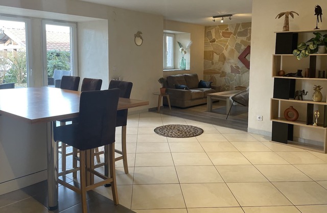 T3 ground floor apartment with very quiet garden