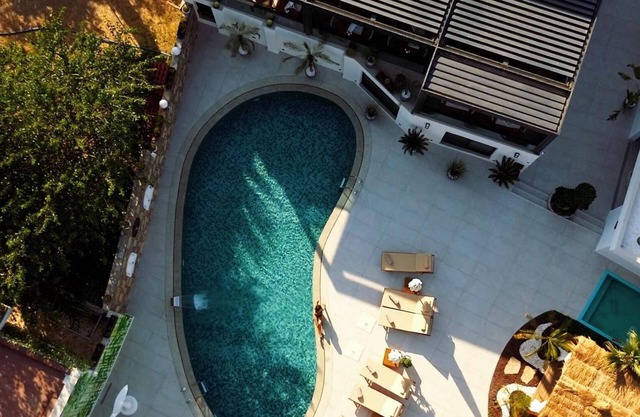 Taga Hotel