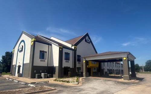 Tahlequah Inn