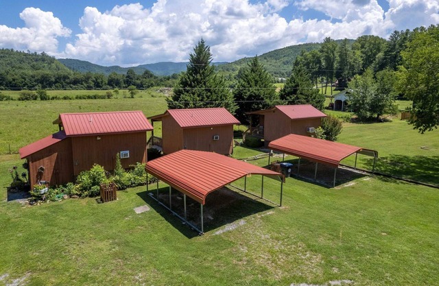 Tail of the Dragon Resort Campground 1 - Views