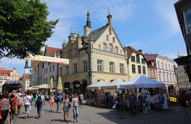 Tallinn City Apartments - Town Hall Square