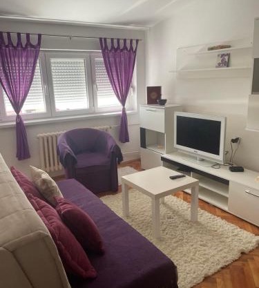 Tami Apartment