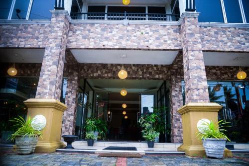 Taprobane Hotel & Cafe