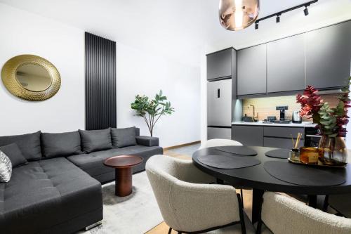 Tasmajdan park, 15 minutes by walk to Knez Mihajlova Centar