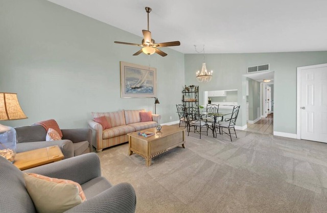 Tennis Villas