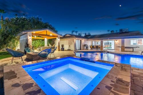 Tequila Time Retreat - 5BR Near Golf with Pool & Spa