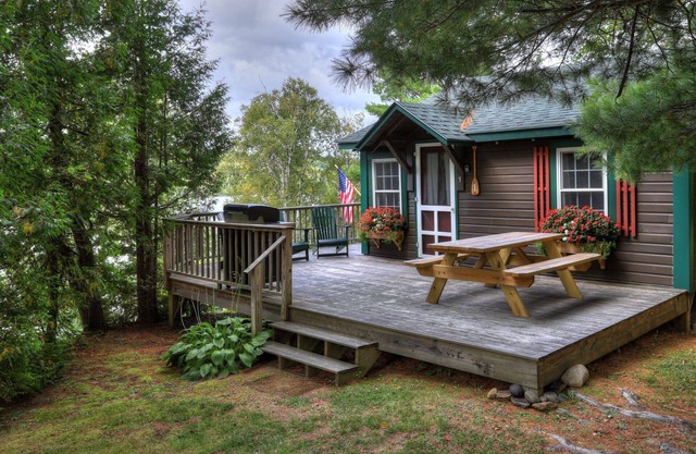Terraces Cabin 1 - Quiet and serene cottage community on Rangeley Lake