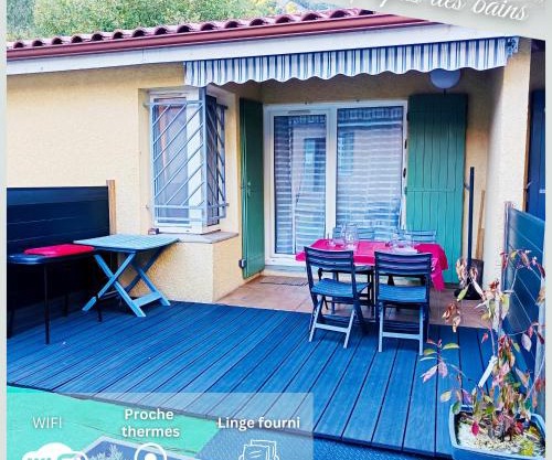 Terrasse & Détente - À deux pas des Thermes - Piscine partagée