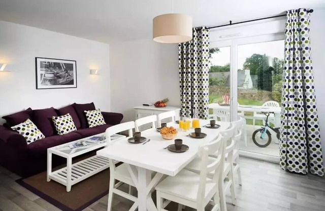 Terres de France - Residence Domaine de la Baie * - House 2 Rooms Duplex Cabin 4/6 People