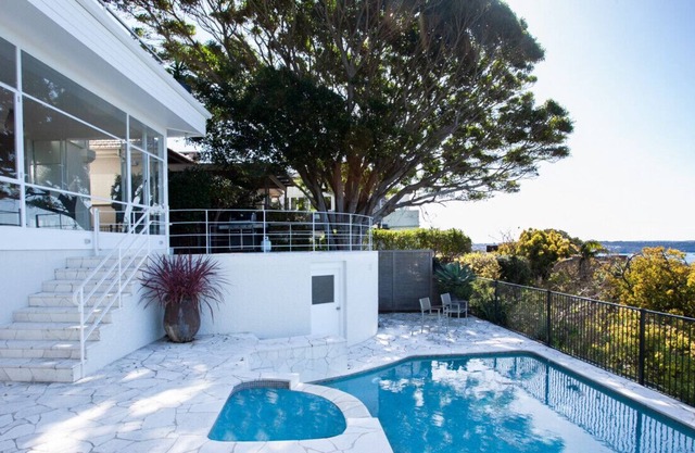The Art House with Stunning Views