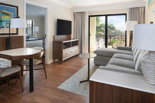 The Atlantic Suites on the Ave