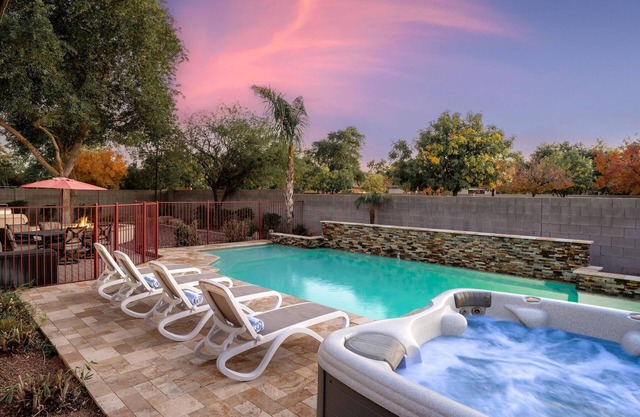 The Atlas at Westgate - Pool / Cinema / Hot Tub