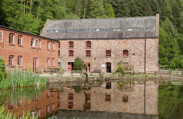 THE BOAR, character holiday cottage, with hot tub in Blakeney