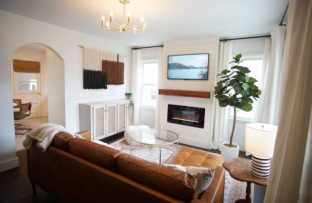 The BoHo Cottage | Newly Renovated Modern Luxury