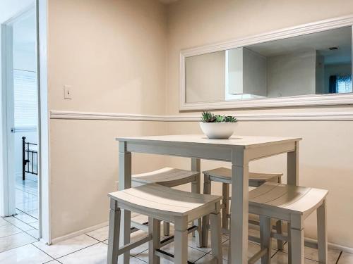 The Budget Friendly Home