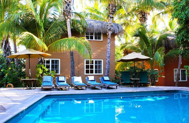 The Bungalows Hotel