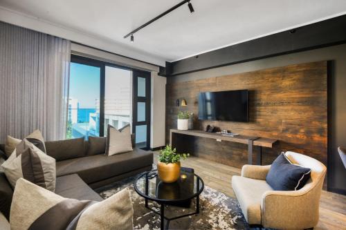 The Capital Pearls Hotel