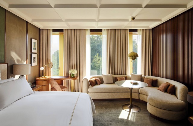 The Chancery Rosewood