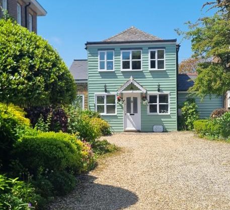 The Coach House- Stunning Detached Coastal home, with one car parking space, by Historic Deal Castle