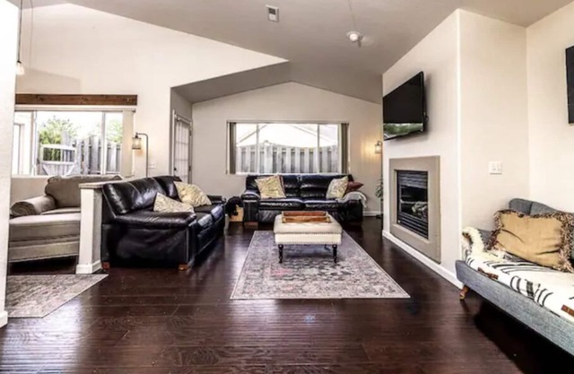 The Condo: 2 bed/2 bath attached garage, laundry & patios!
