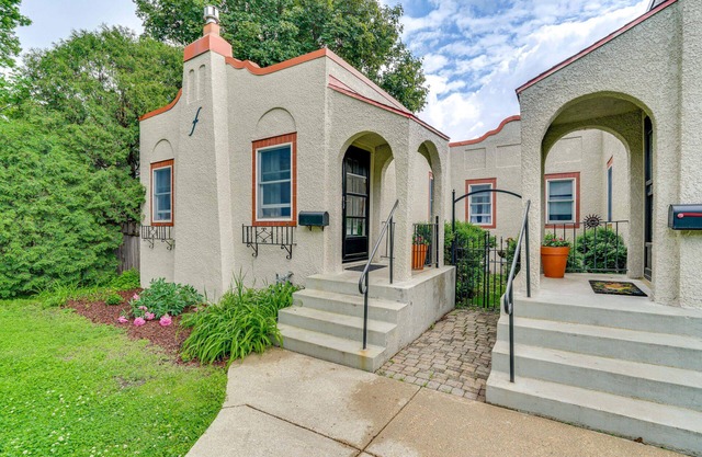 The Cooper, a charming Double Bungalow just Blocks from W River Parkway