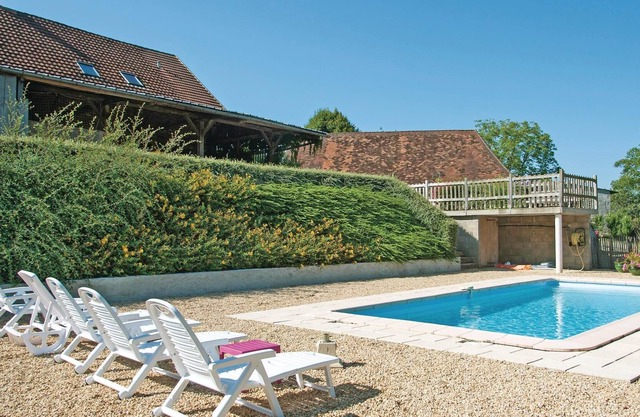 The cottage is located in Sarrazac, a very small village: quiet, rural and centrally located between