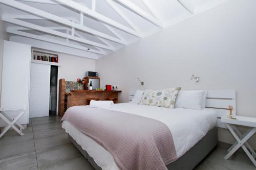 The Courtyard Suite
